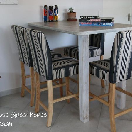 Albatross Guesthouse Langebaan Esterno foto