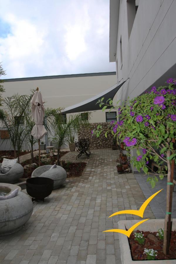 Albatross Guesthouse Langebaan Esterno foto